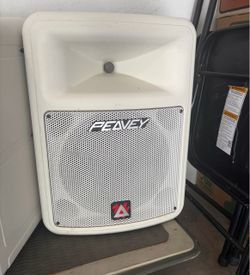 2 Peavey Impulse 100 PA Speaker