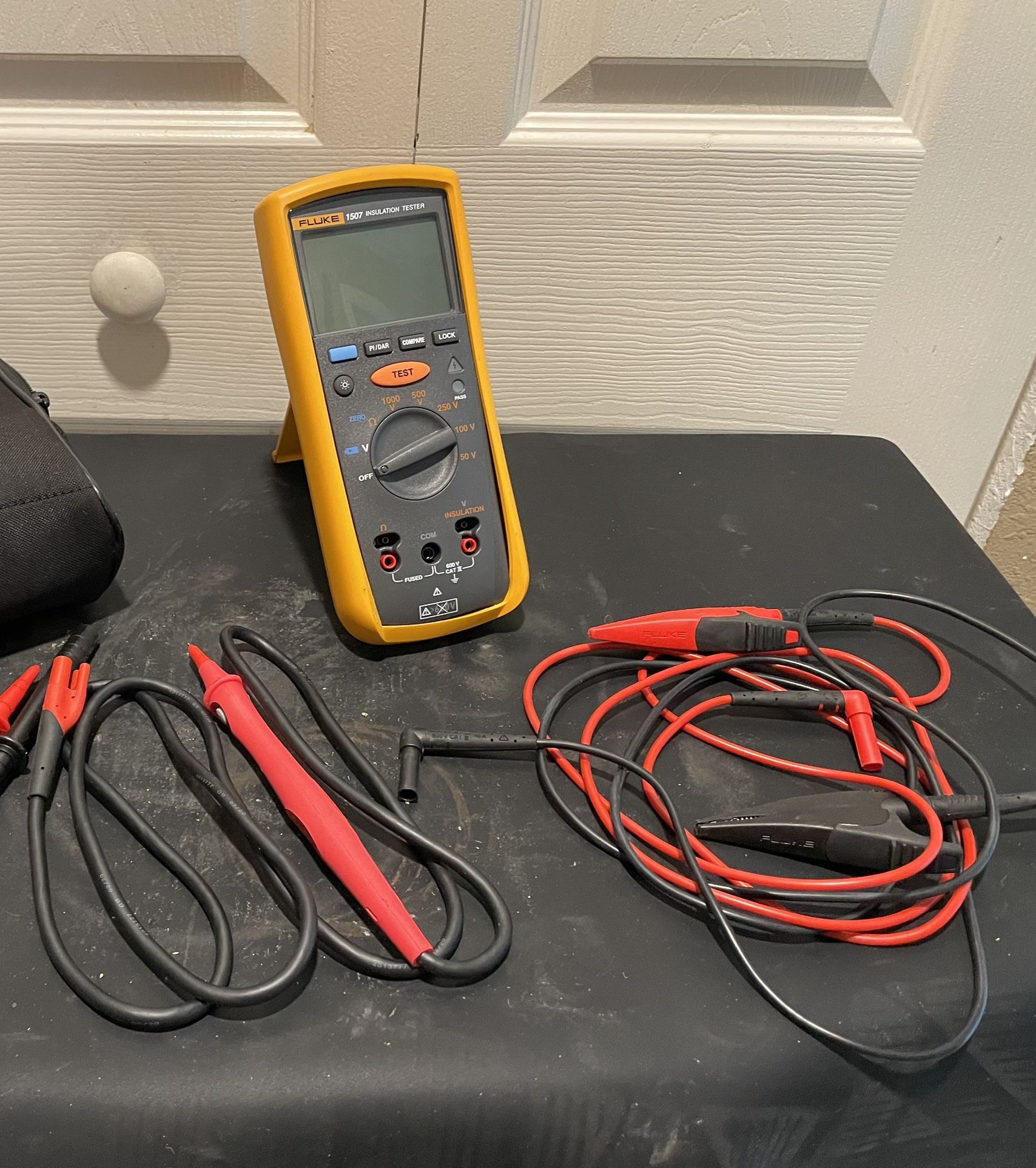 FLUKE 1507 INSULATION