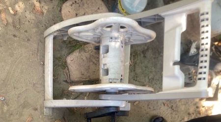 Holder for the water holes