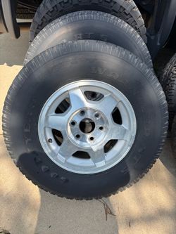 Wheels/tires