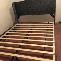 New In Box - Gray Wingback Full Size Frame - HOSUP058