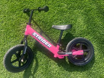 Pink Strider Balance Bike- Like New!
