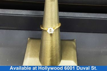 Women's Ring - Solitaire - Yellow Gold 14k (.585) 2.6 grams Size 7