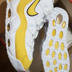 Nike UPTEMPO laker Colorway KOBE