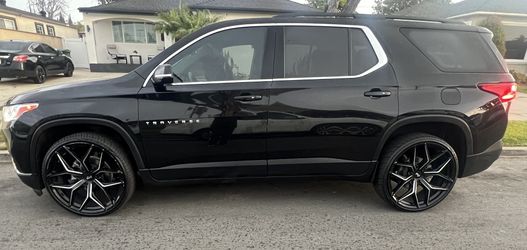 24 Inch Chevy Traverse Rims and Tires