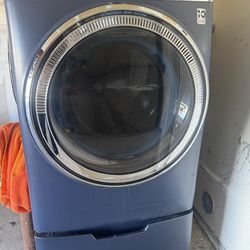 General Electric smart washer and dryer blue