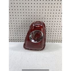 2011 2015 MINI COOPER RIGHT SIDE TAIL LIGHT OEM