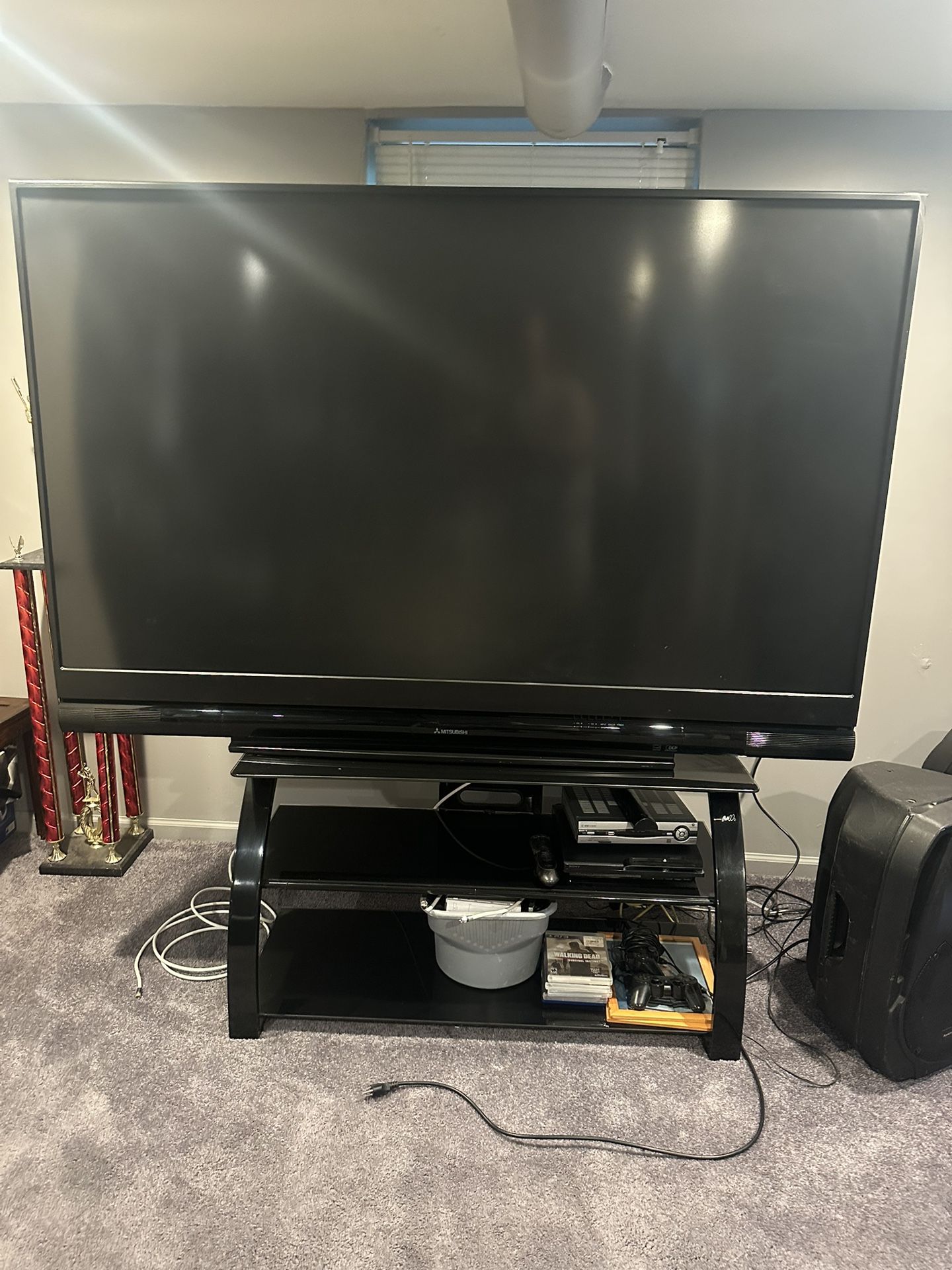 Mitsubishi Projection TV