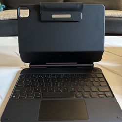 iPad Pro 11inch Case With Keyboard