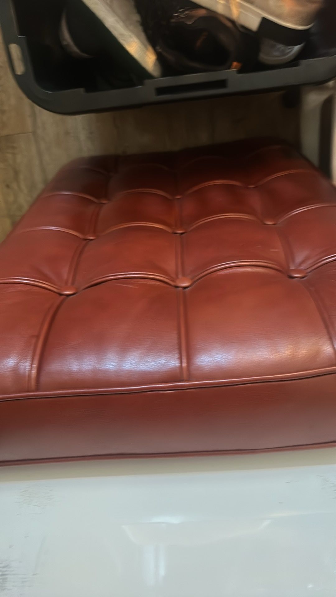 Nice Leather Chair ,,