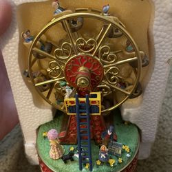 Liberty Falls Collection Musical Ferris Wheel