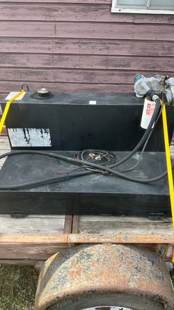 100gal diesel tank w/ electric pump