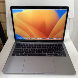 Macbook Pro 13 inch 2017 Two Thunderbolt 3 ports 8GB RAM 256GB SSD