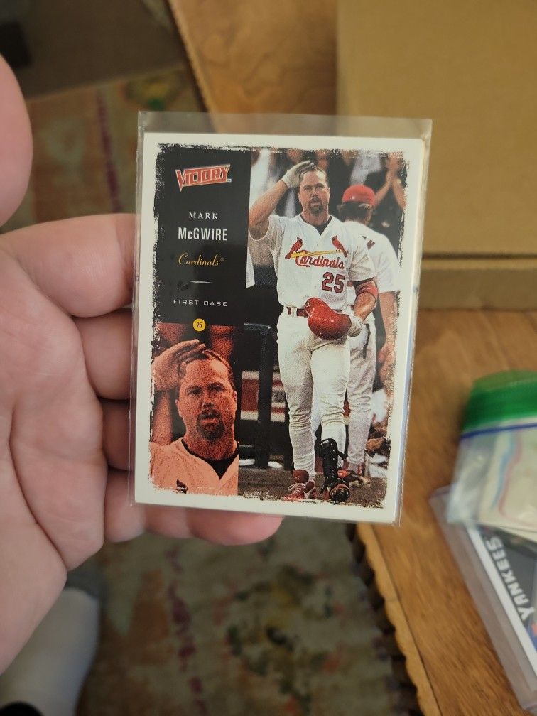 Mark McGwire Victory Baseball Card