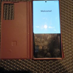 Samsung Galaxy S22 Ultra Damaged Screen