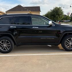 2017 Jeep Grand Cherokee