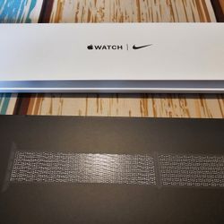 Apple Black Nike Sport Loop 44mm 