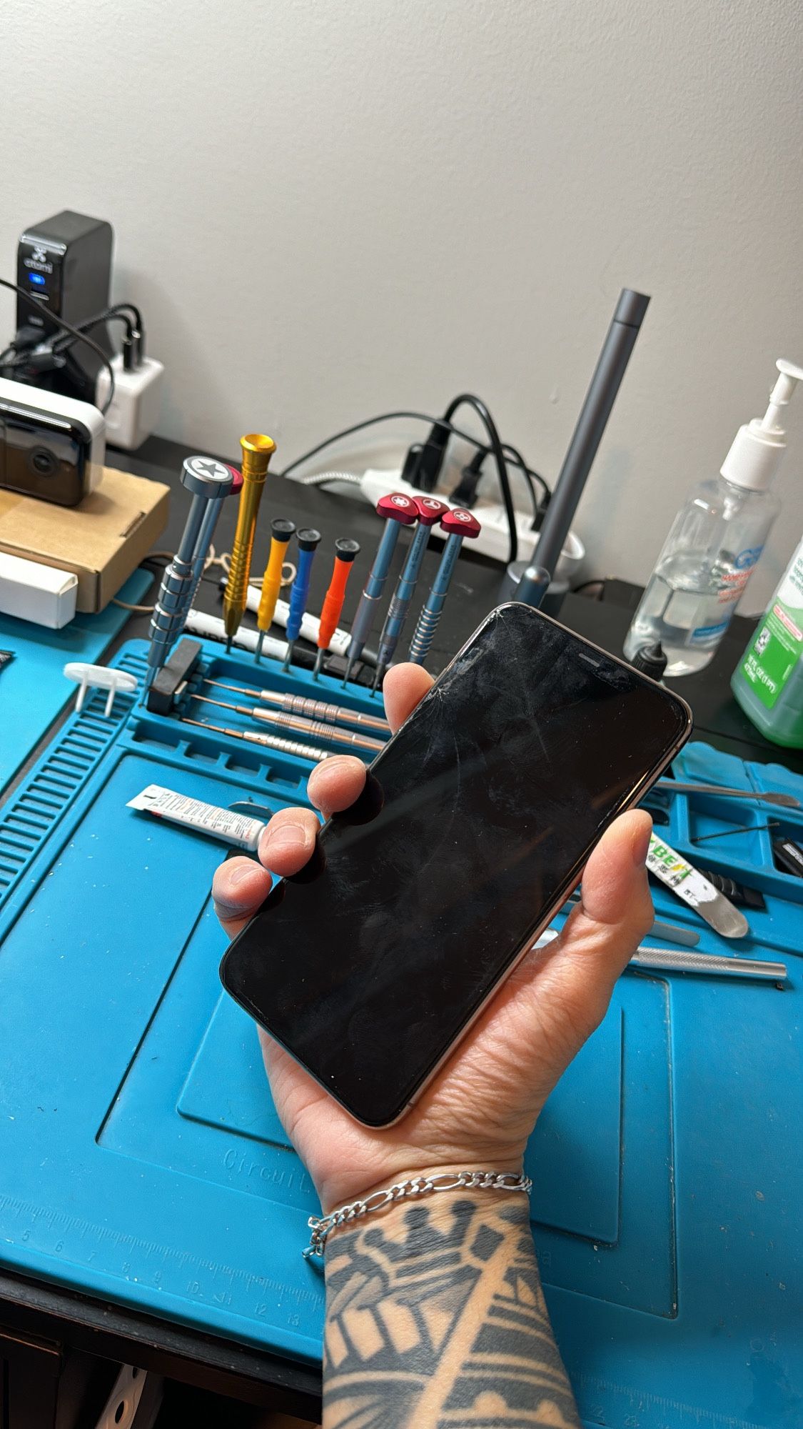 iPhone 11 Pro Max Screen And Lcd Replacement $65