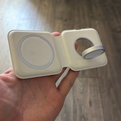 Apple MagSafe Charger 