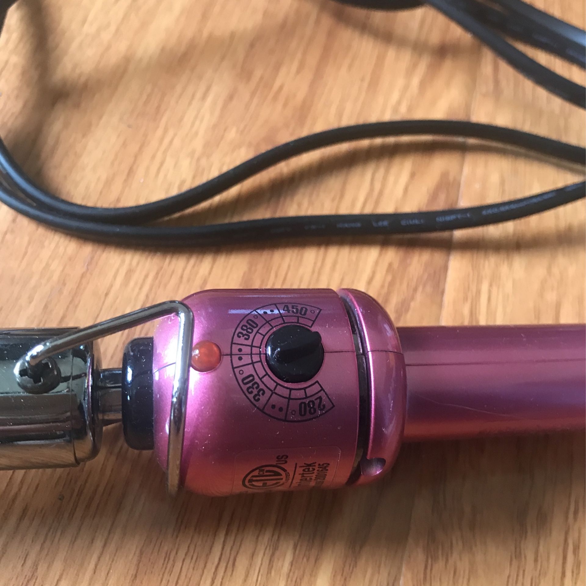 Hot Shoot Tools Hair Curling Iron Wand