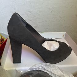 Grey Gray Peep Toe Suede-like 4 Inch High Heels Size 10