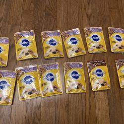 Premium Pedigree Choice Cuts dog food - Twelve 10 Oz. Packets