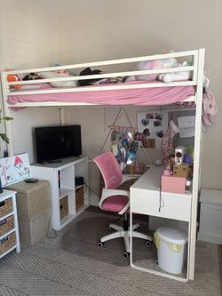 Bedroom set