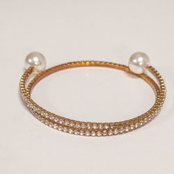Women's Fashion Jewelry - Wrap Around Double Layer Rhinestone / Pearl Bracelet
