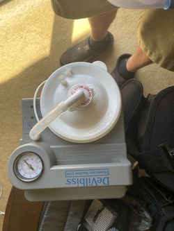 DeVibiss Homecare Suction Unit 