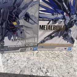 Metal build Freedom concept 2 and Providence Gundam 