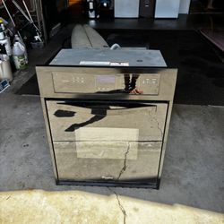24” Whirlpool In Wall Oven