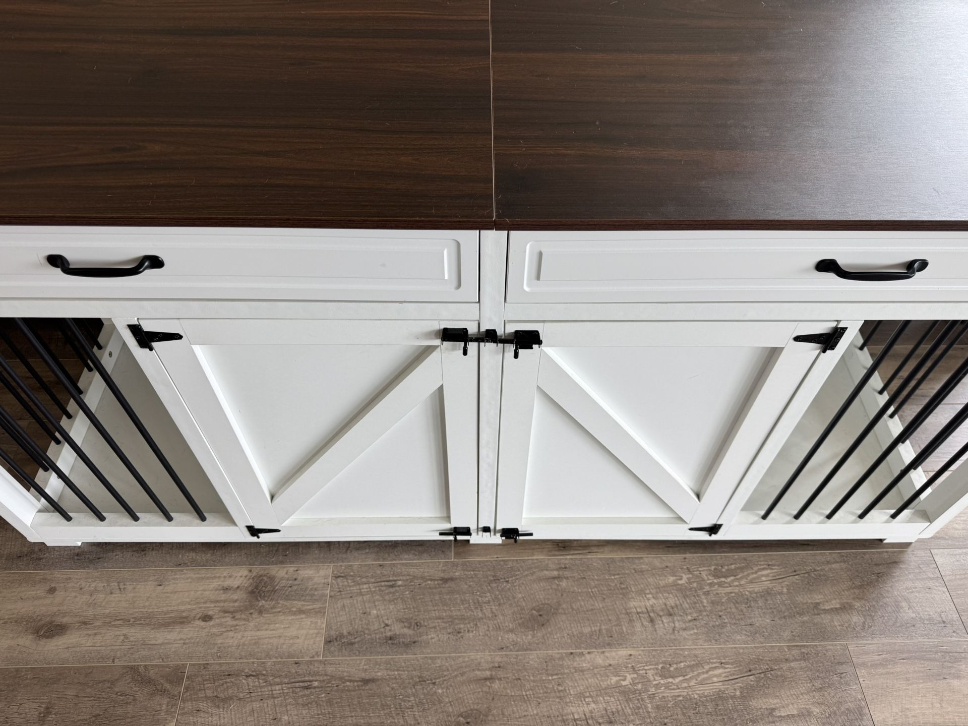 Accent Table and Double Dog Crate