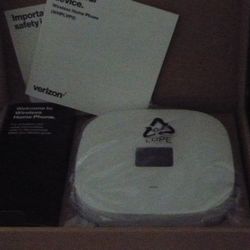 LVP2 Connect Wireless Home Phone Base & Panasonic KX-TGD532W5, 5 Handsets Cordless Phone 