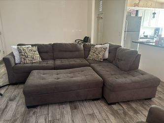 L Shaped Couch Set w/ Ottoman & Recliner