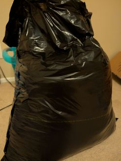Big bag of women's clothes size large