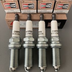 446 REC12MCC4 Champion | Copper Plus Spark Plugs 4pk