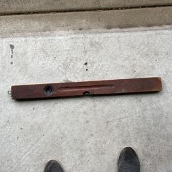 Antique level
