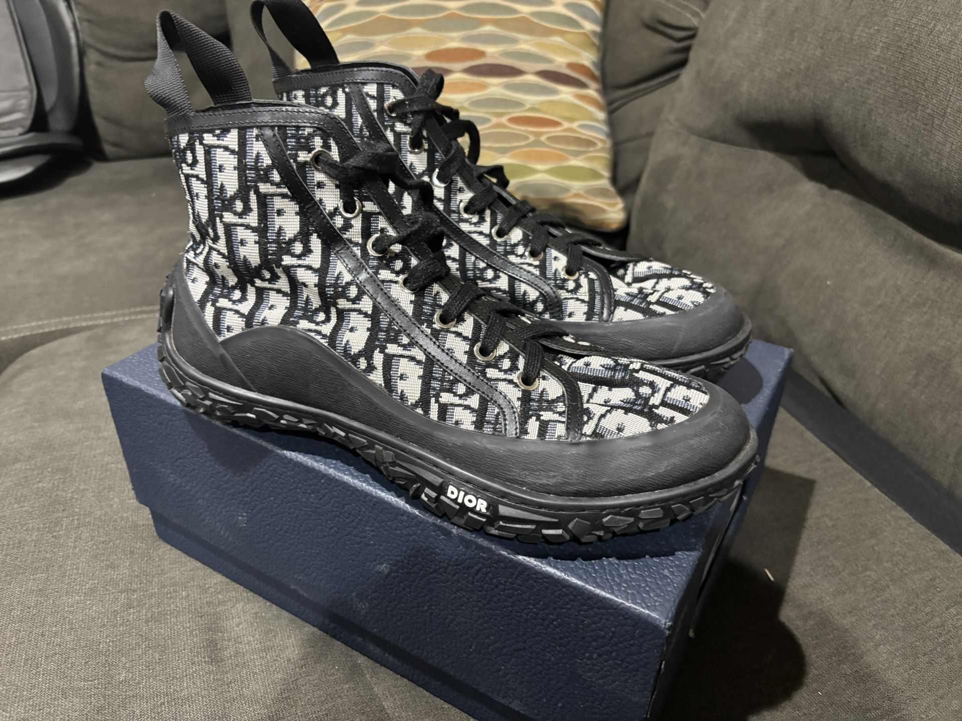 Dior Shoes