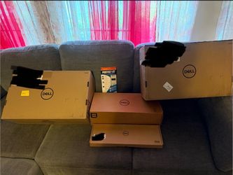 2 Dell P2222H 22” FHD Monitors + Keyboard & Mouse