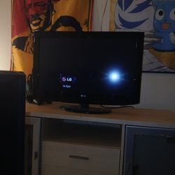 2 LG 32" Tv's For Sale 