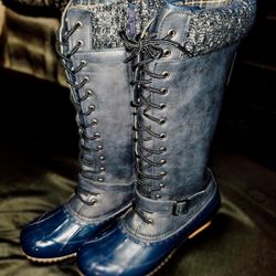 Snow Boots