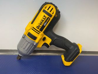 DEWALT DCF889 20V MAX CORDLESS 1/2" HIGH TORQUE IMPACT WRENCH  (TOOL ONLY)