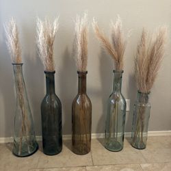 Decorative Vases With Pampas Included 