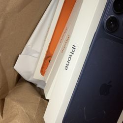 iPhone 17 Pro Max NO DEALERS!! 256! SAVE$$$ BIG$$$$$