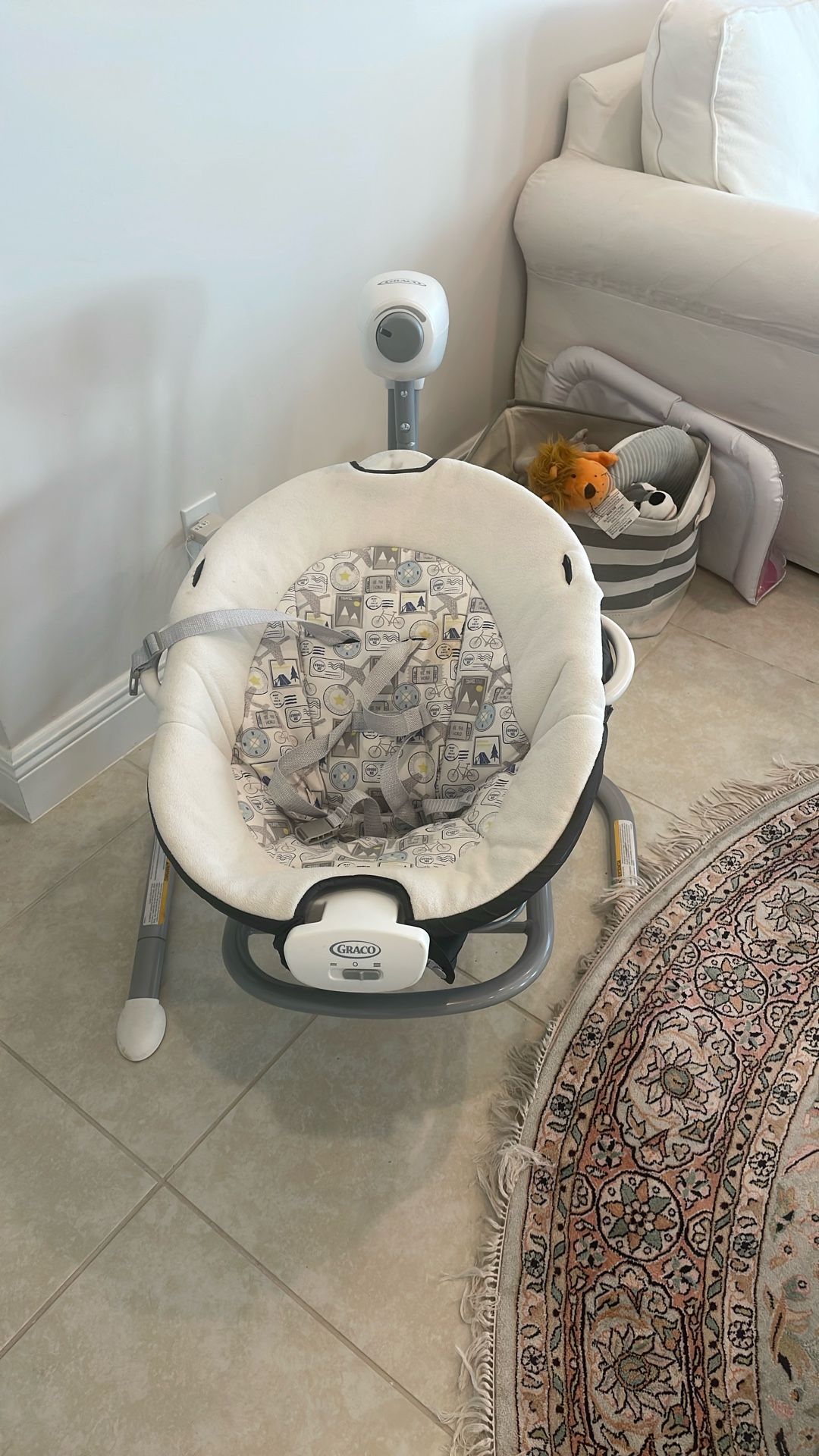 Graco Rocker - Great Condition 