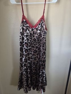 Velvet leopard dress
