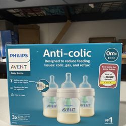Philips Avent Anti-colic Baby Bottle with AirFree Vent, 4oz, 3pk, Clear, SCY701/93