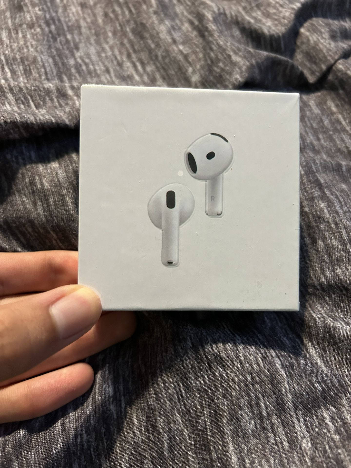Apple AirPods 4