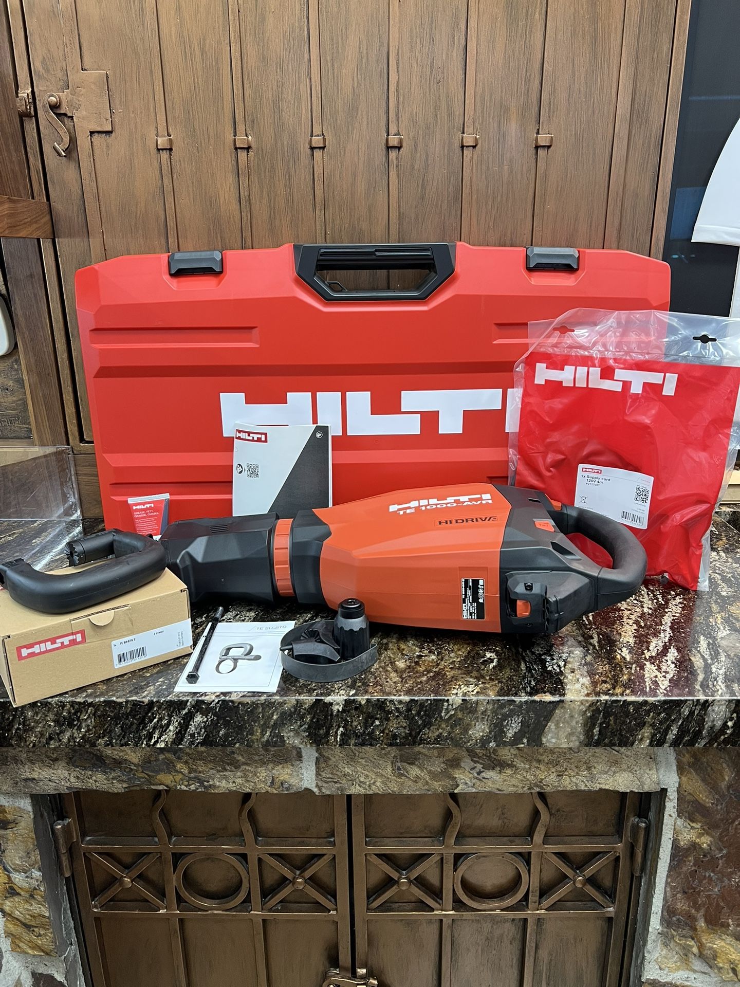 Hilti TE-1000AVR Demolition Chipping Jack Hammer NEW!!!!,Hilti,demolition Hammer Drill,hammer Drill,concrete Drill,demolition ,Hilti Hammer Drill,