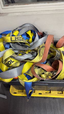 Trailer straps